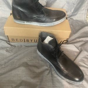 Men’s Leather Chukka boot sz11